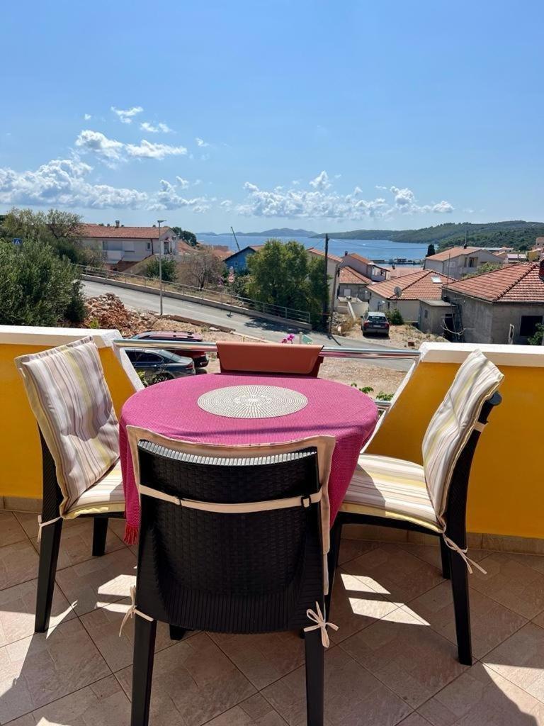Apartments By The Sea Sali, Dugi Otok - 8110 Экстерьер фото